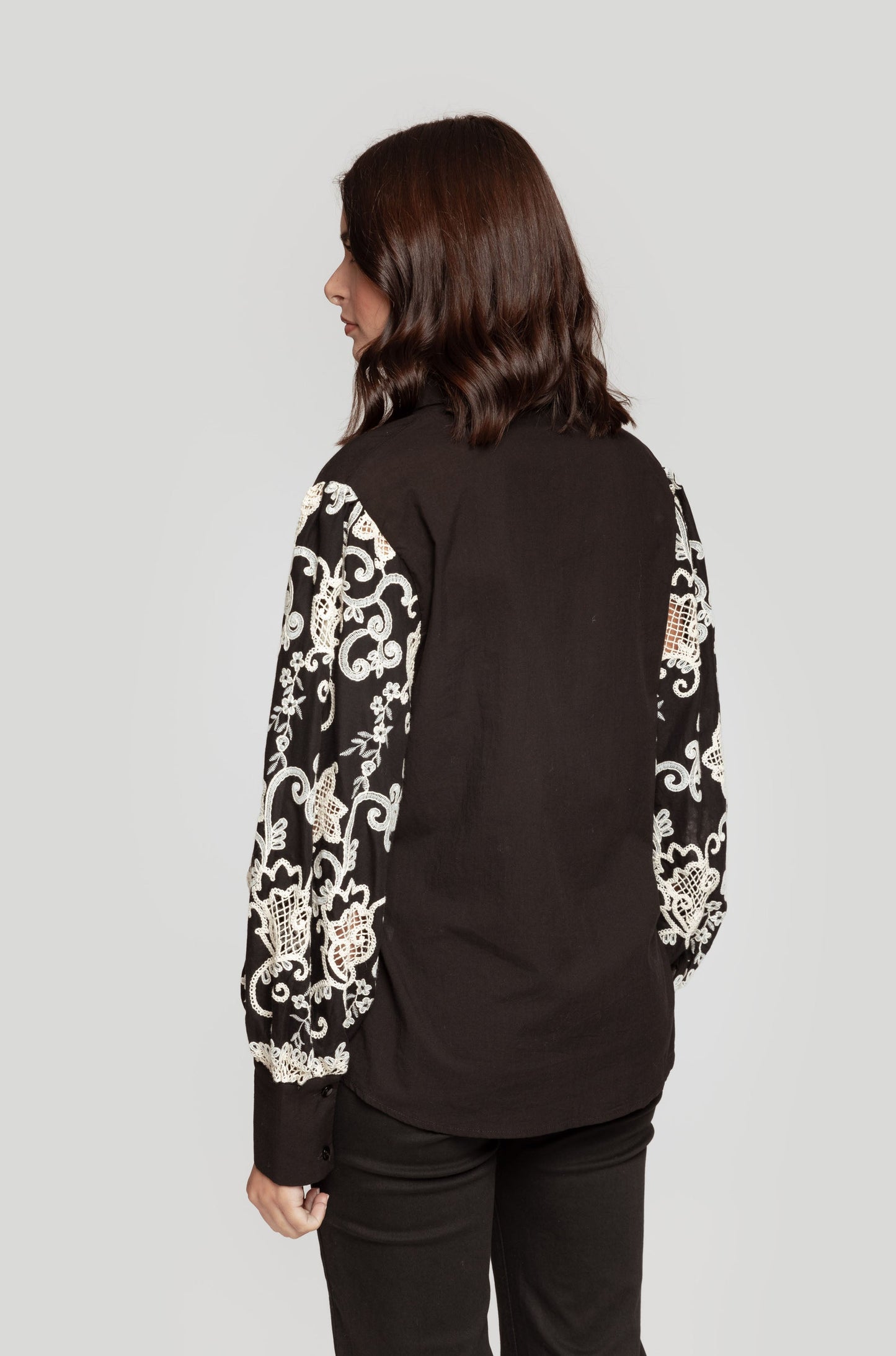 CAMISA ARMONIAS CON CROCHET