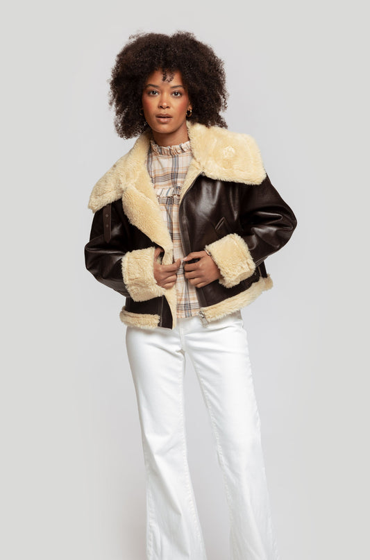 CHAQUETA VICTORIA BORREGUITO