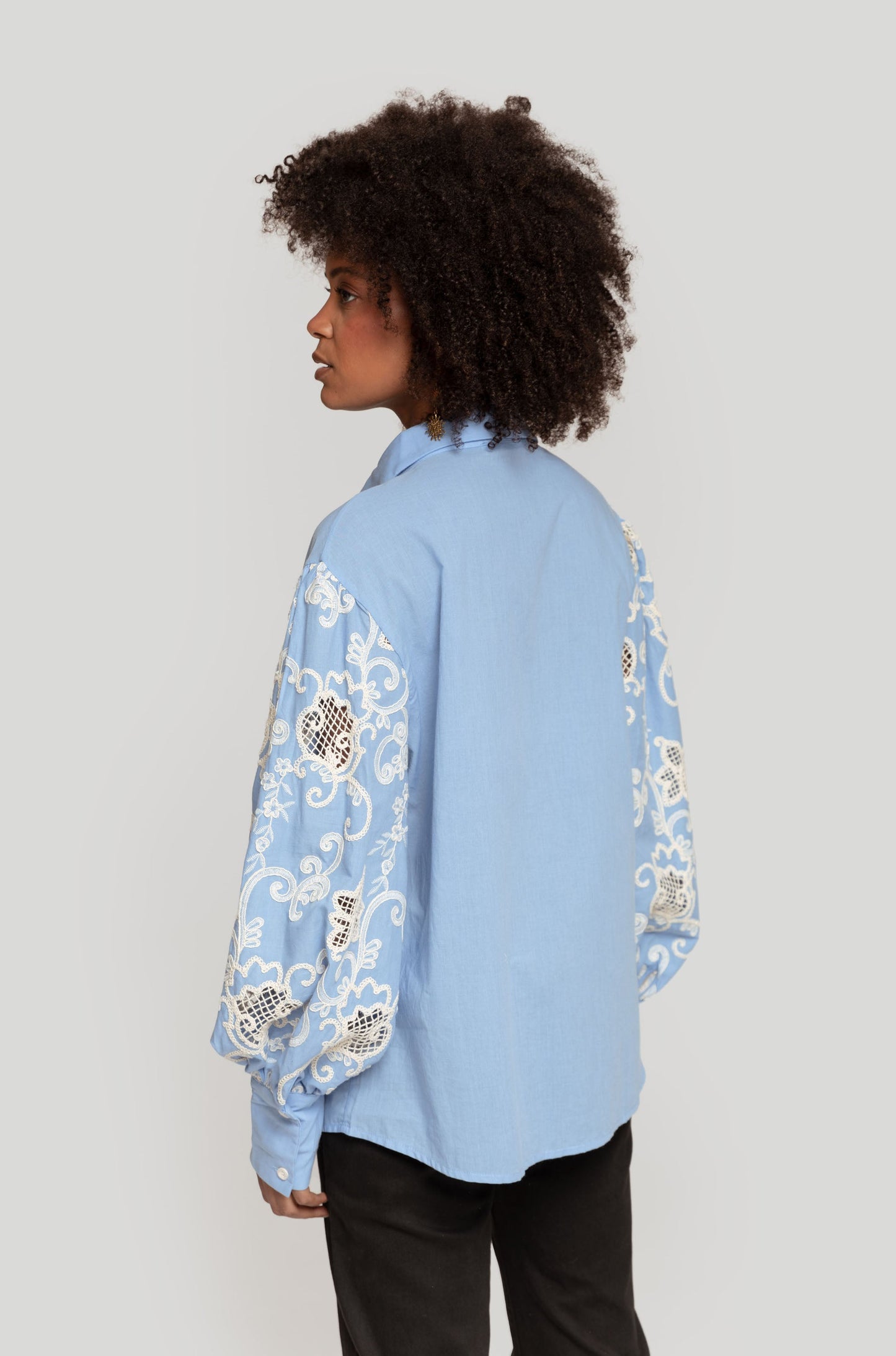 CAMISA ARMONIAS CON CROCHET