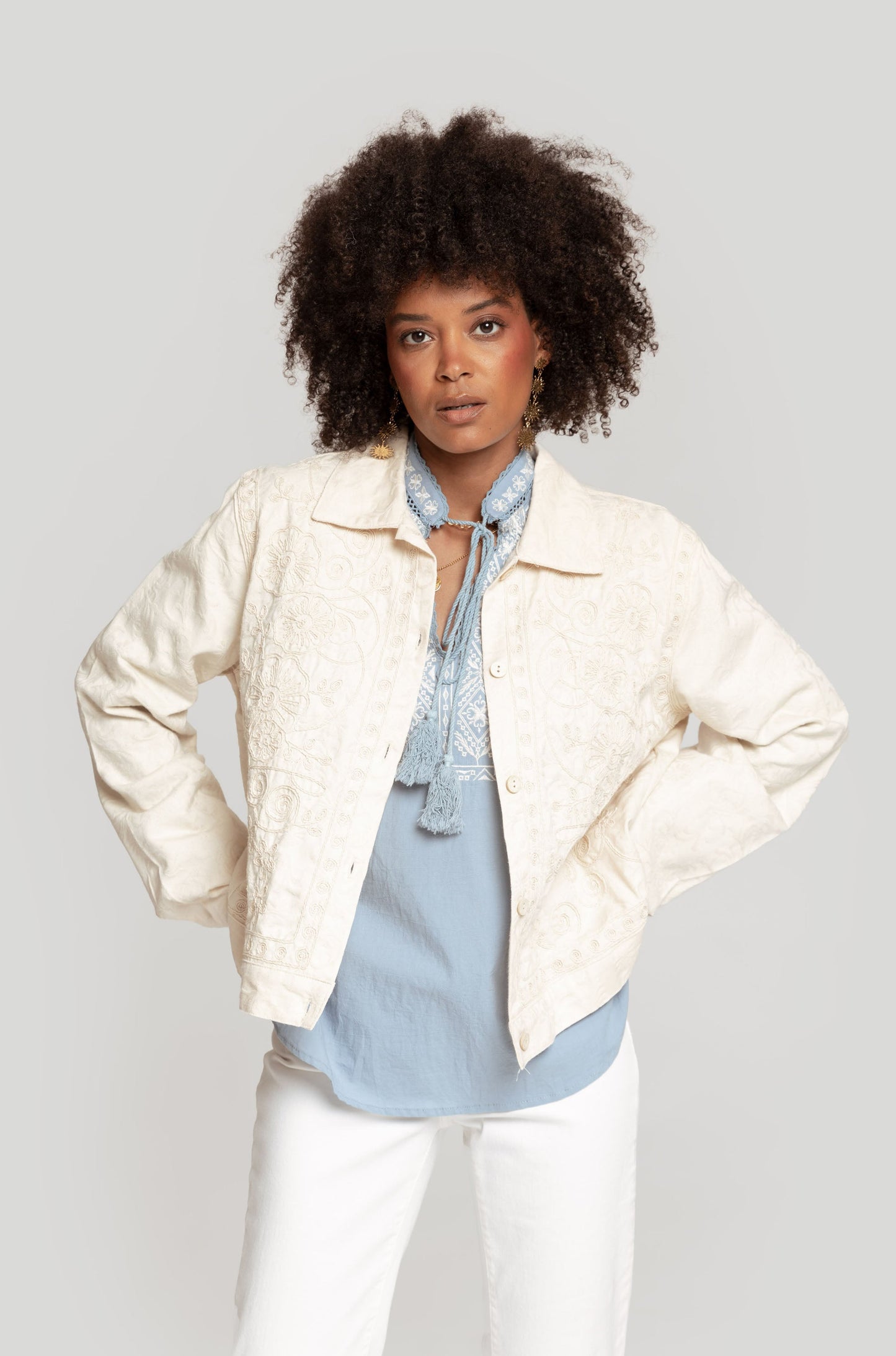 CHAQUETA ARMONIAS BOTONES