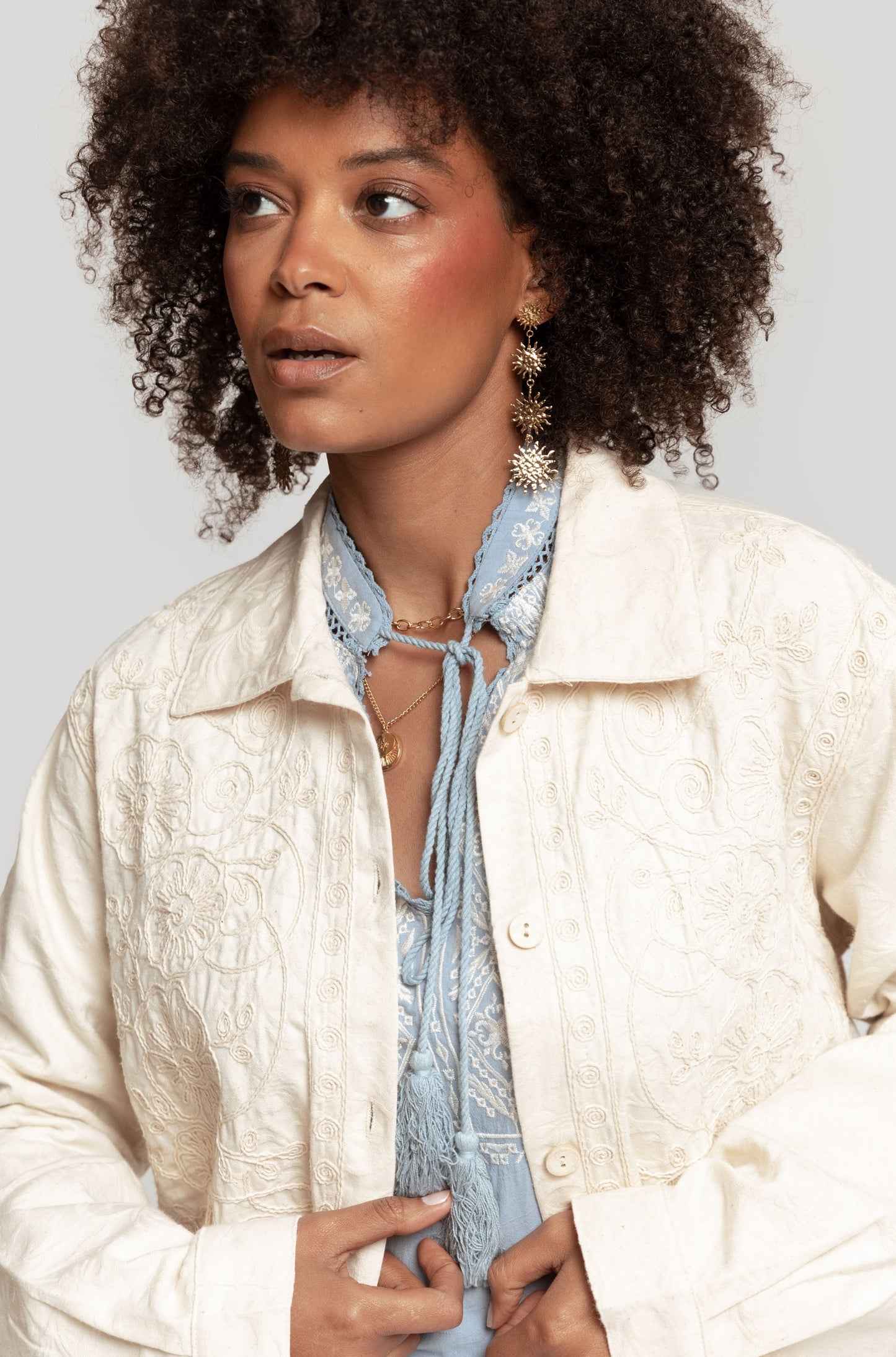 CHAQUETA ARMONIAS BOTONES