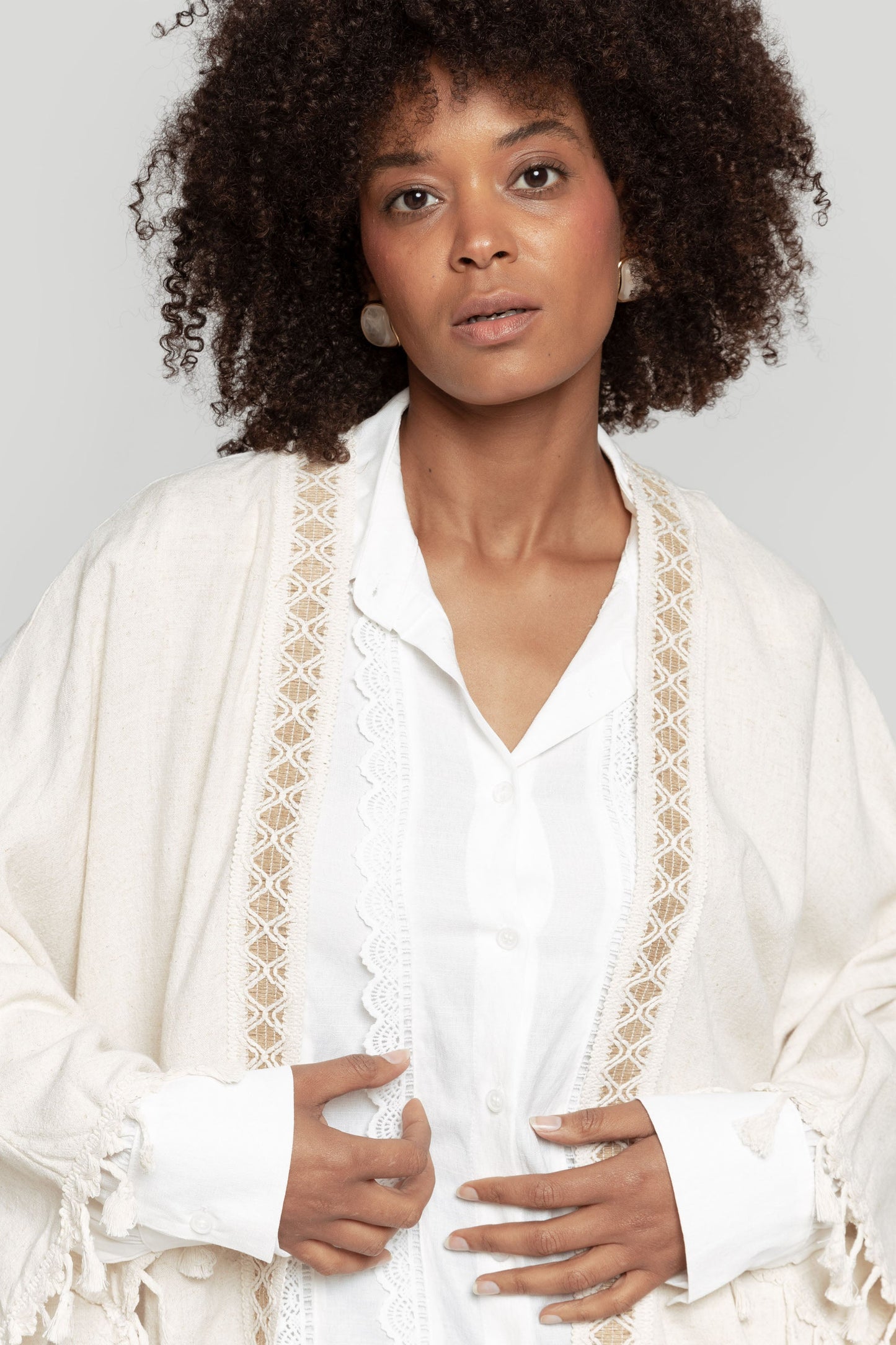 CHAQUETA ARMONIAS POMPONES