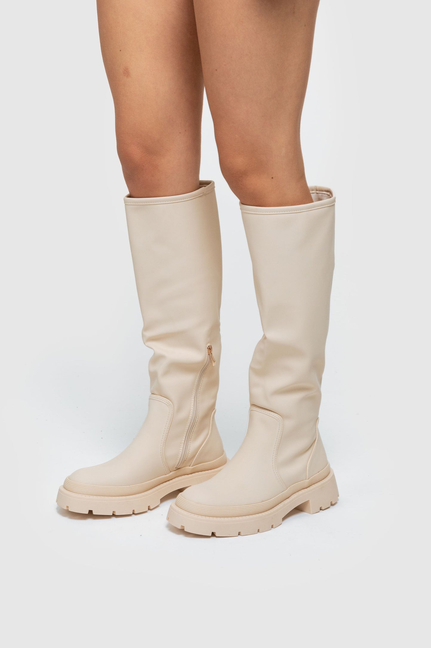 BOTA ARMONIAS ALTA TRACK
