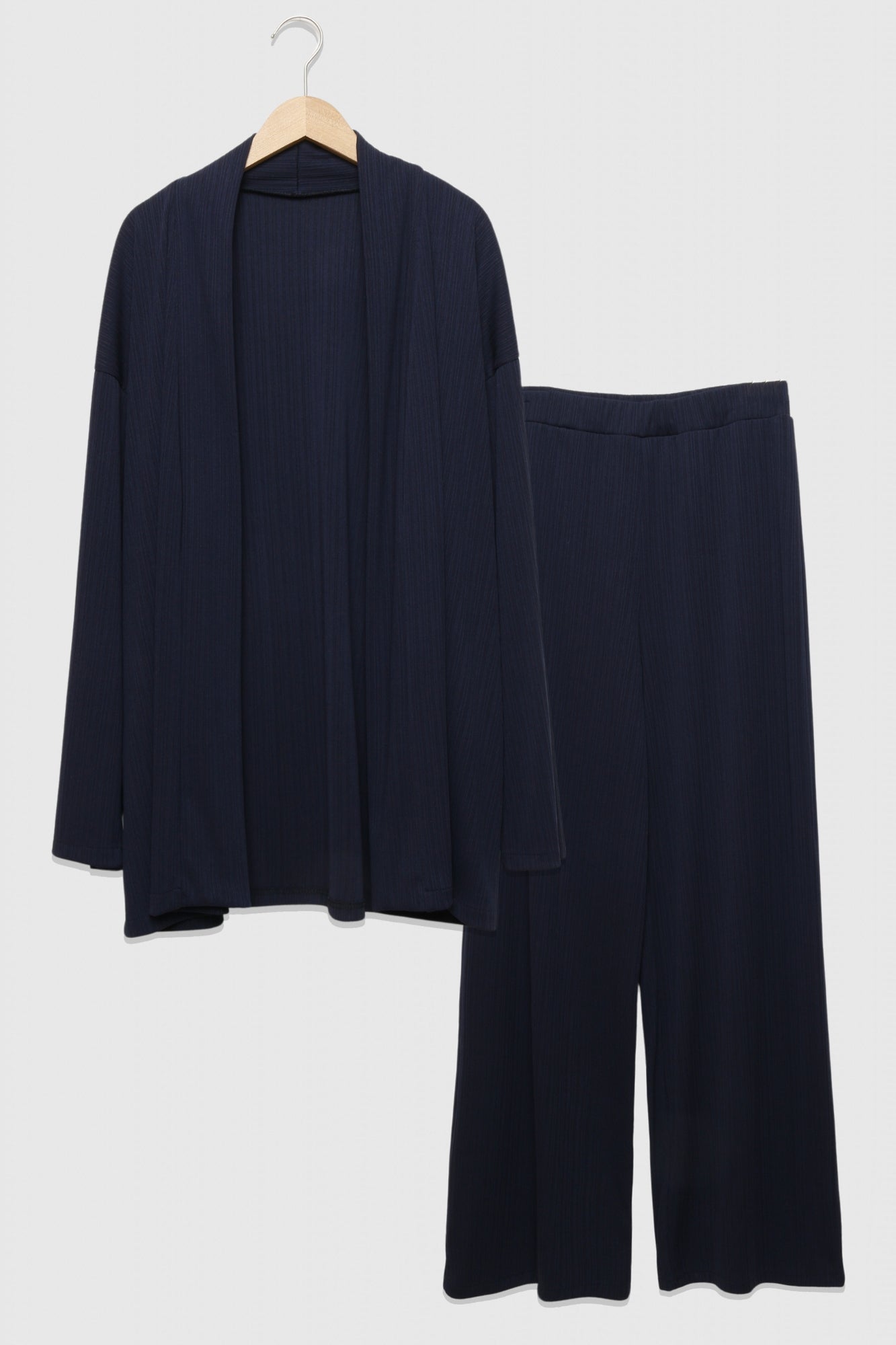 CONJUNTO ARMONIAS CURVE KIMONO VICTORIA