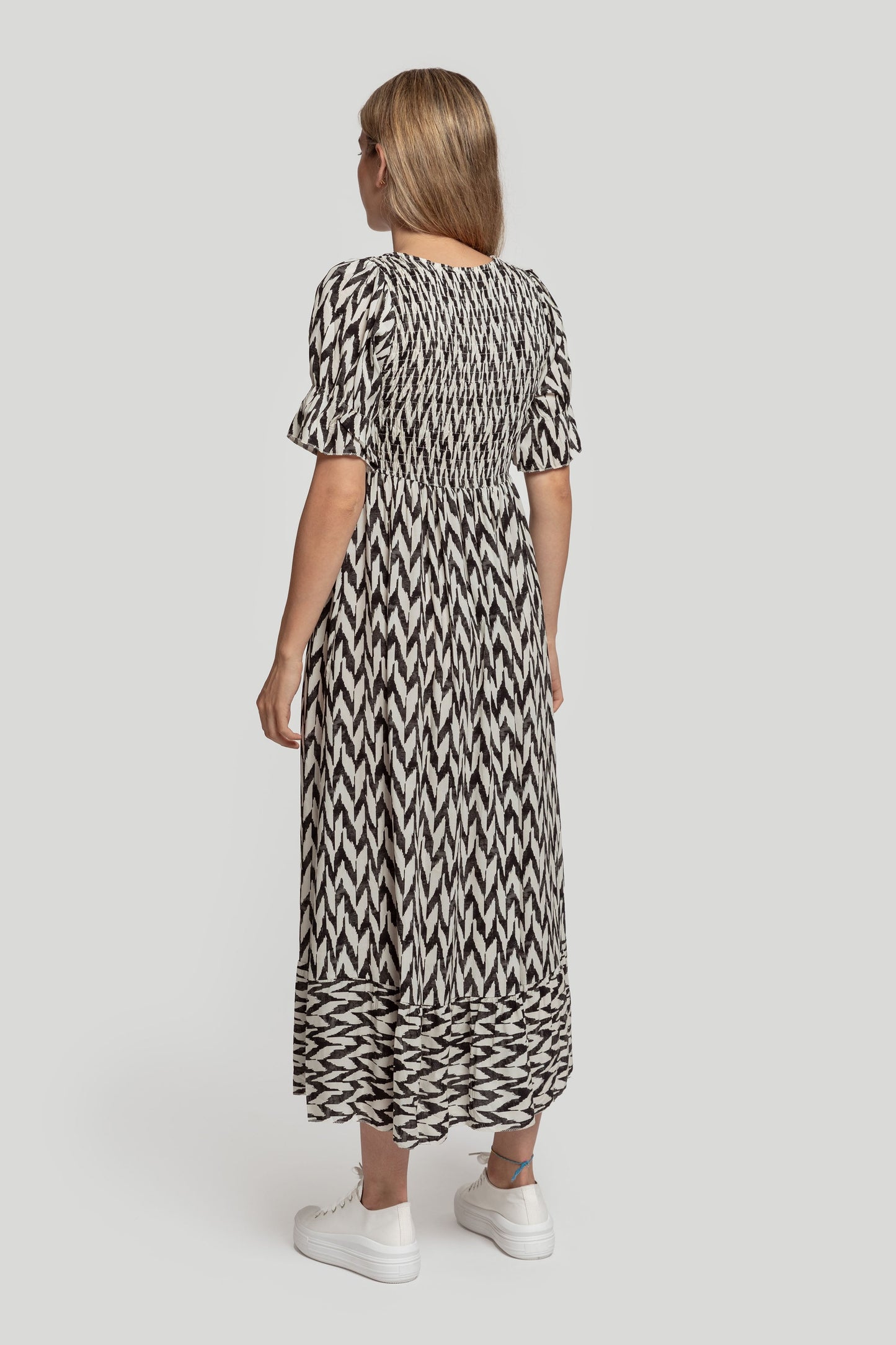 VESTIDO MASSIMA GRAZIA LIGERO