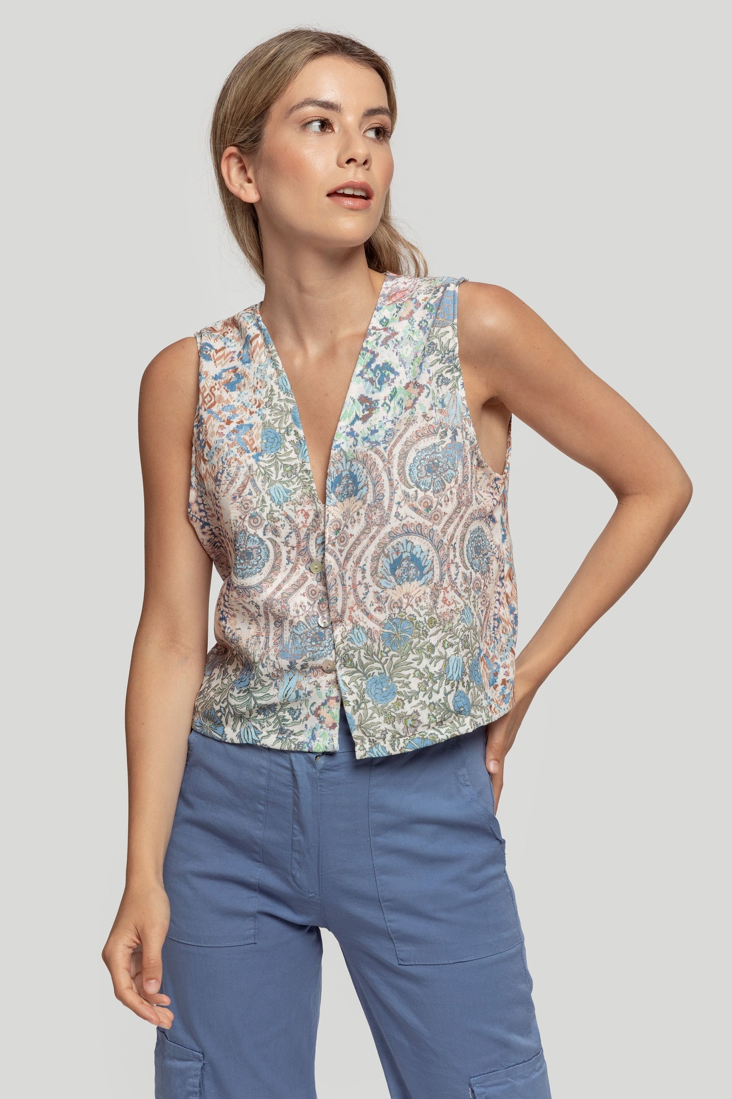 CHALECO MASSIMA GRAZIA CORTO