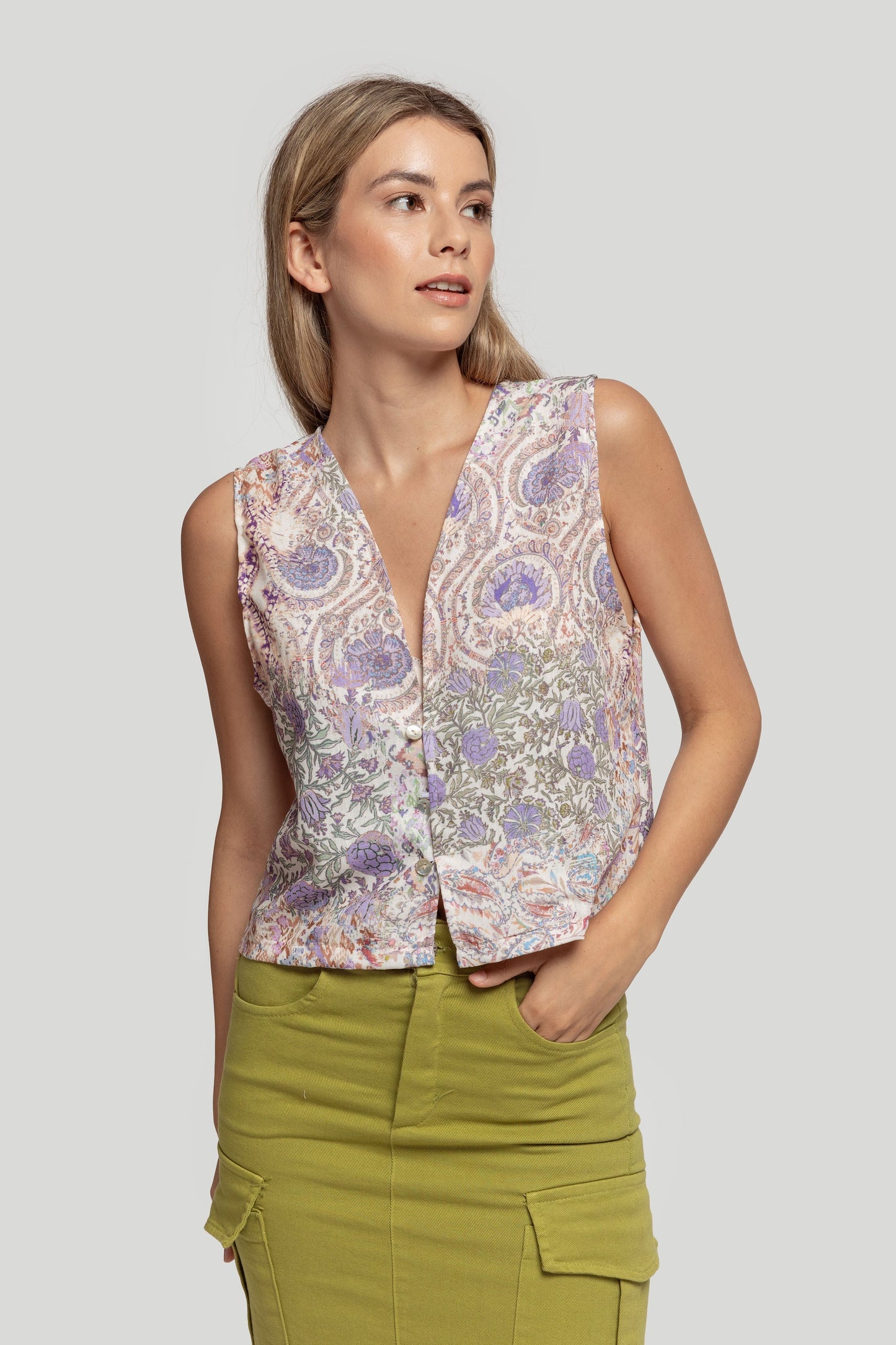 CHALECO MASSIMA GRAZIA CORTO