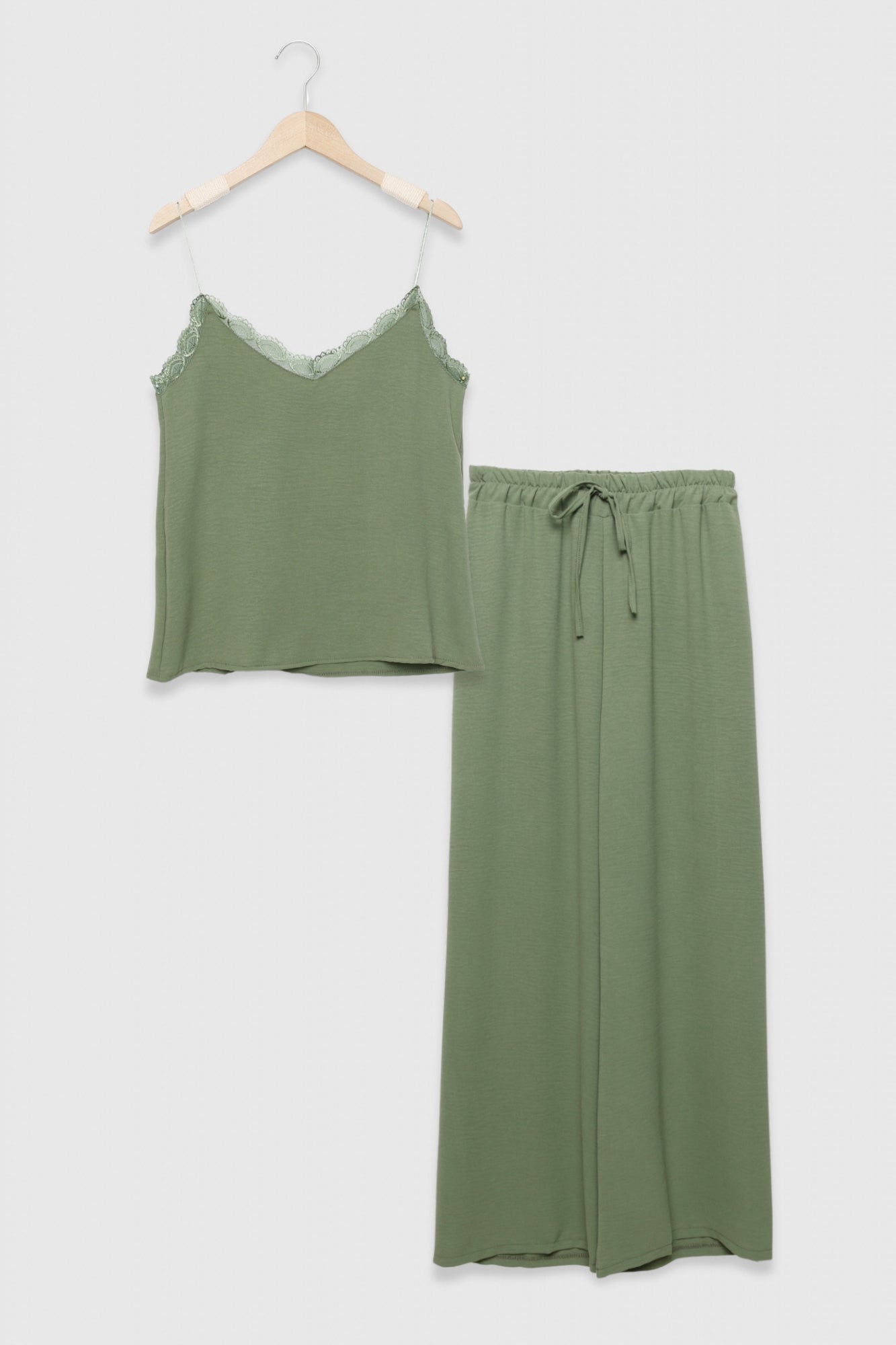 CONJUNTO ARMONIAS COSTA