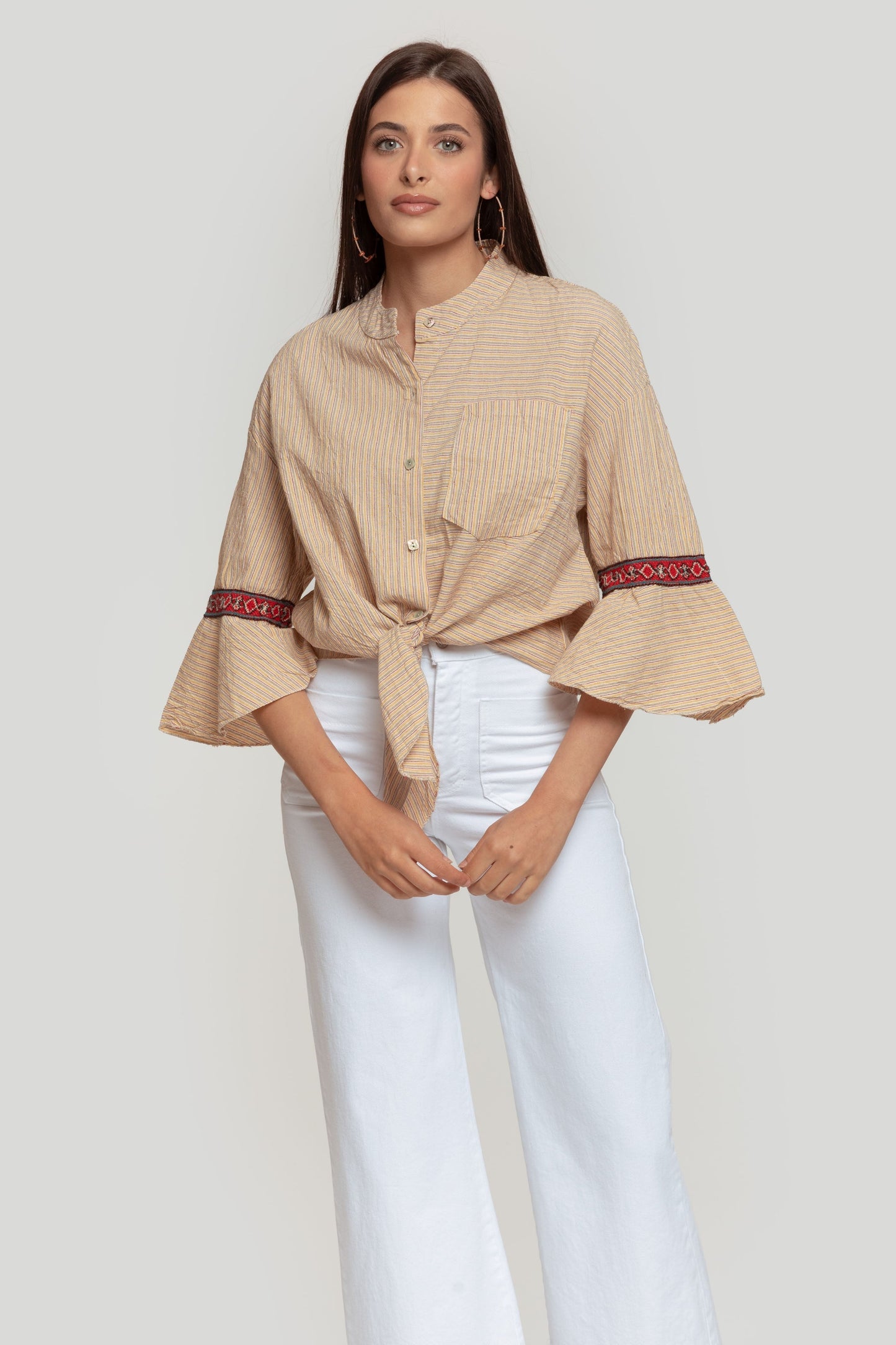 BLUSA ARMONIAS ACAMPANADA
