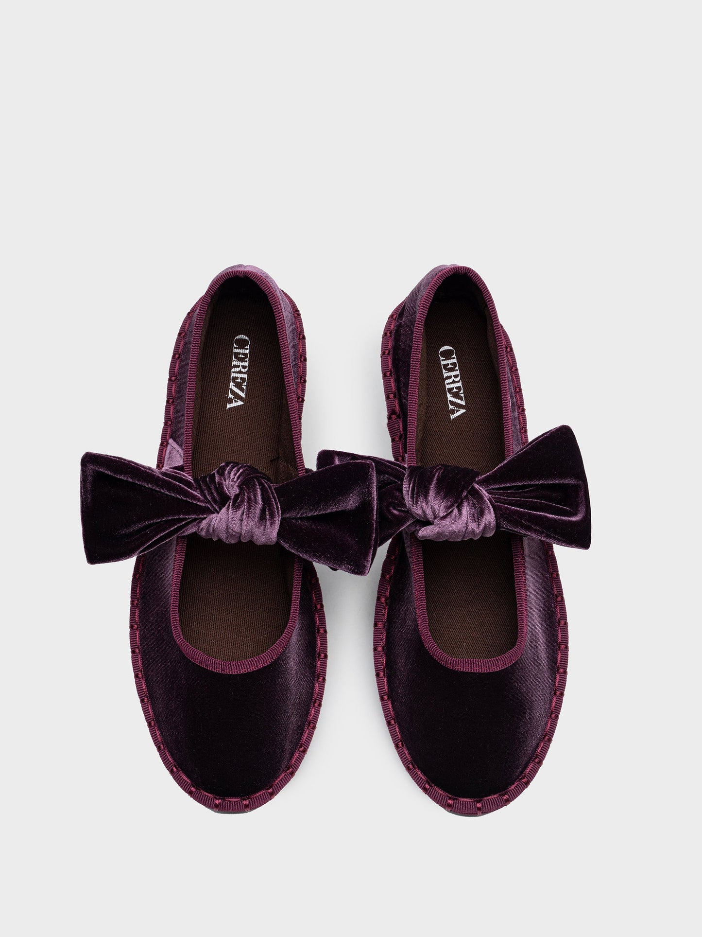 BAILARINA ARMONIAS LAZO