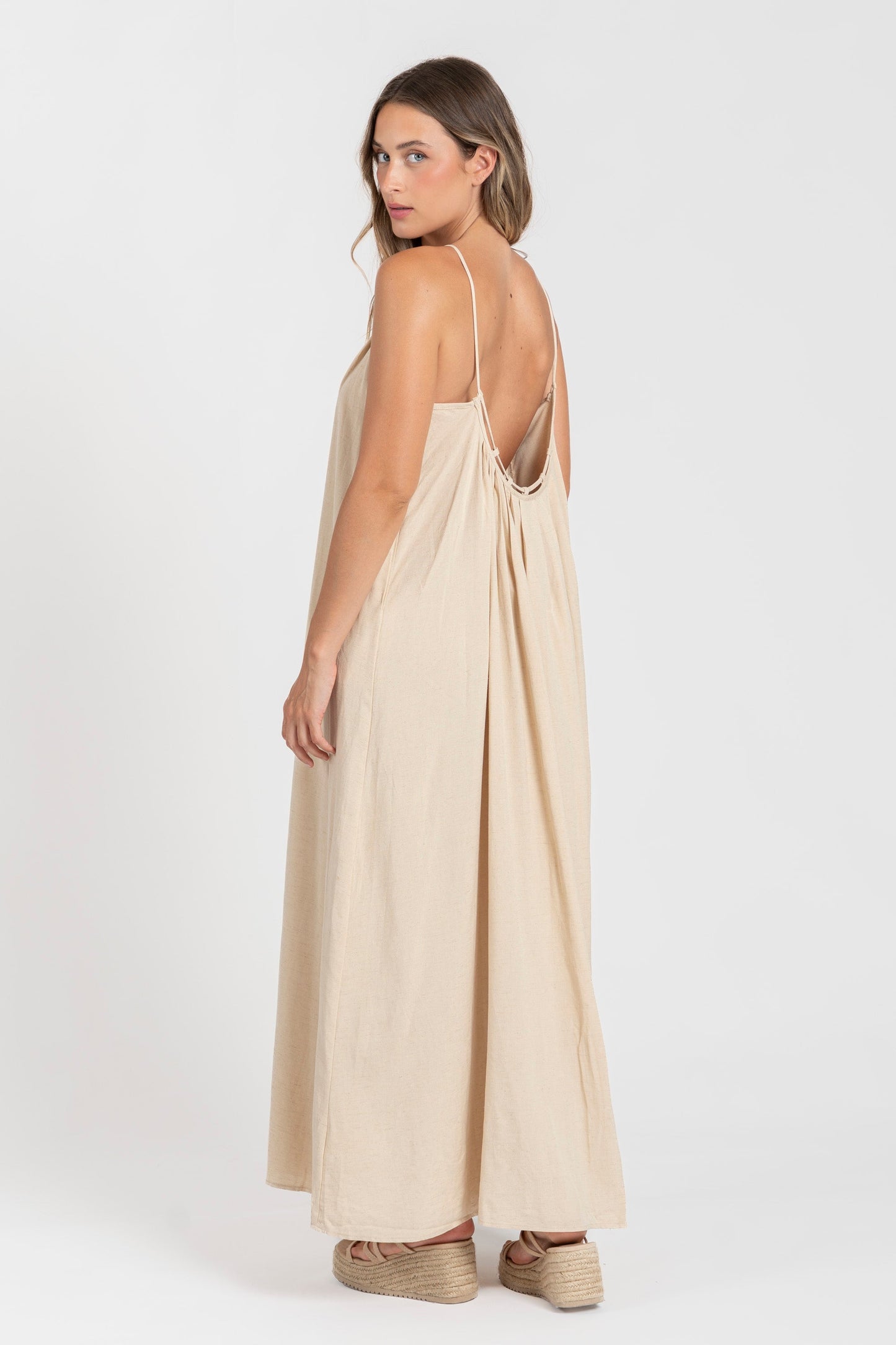 VESTIDO ARMONIAS LINO