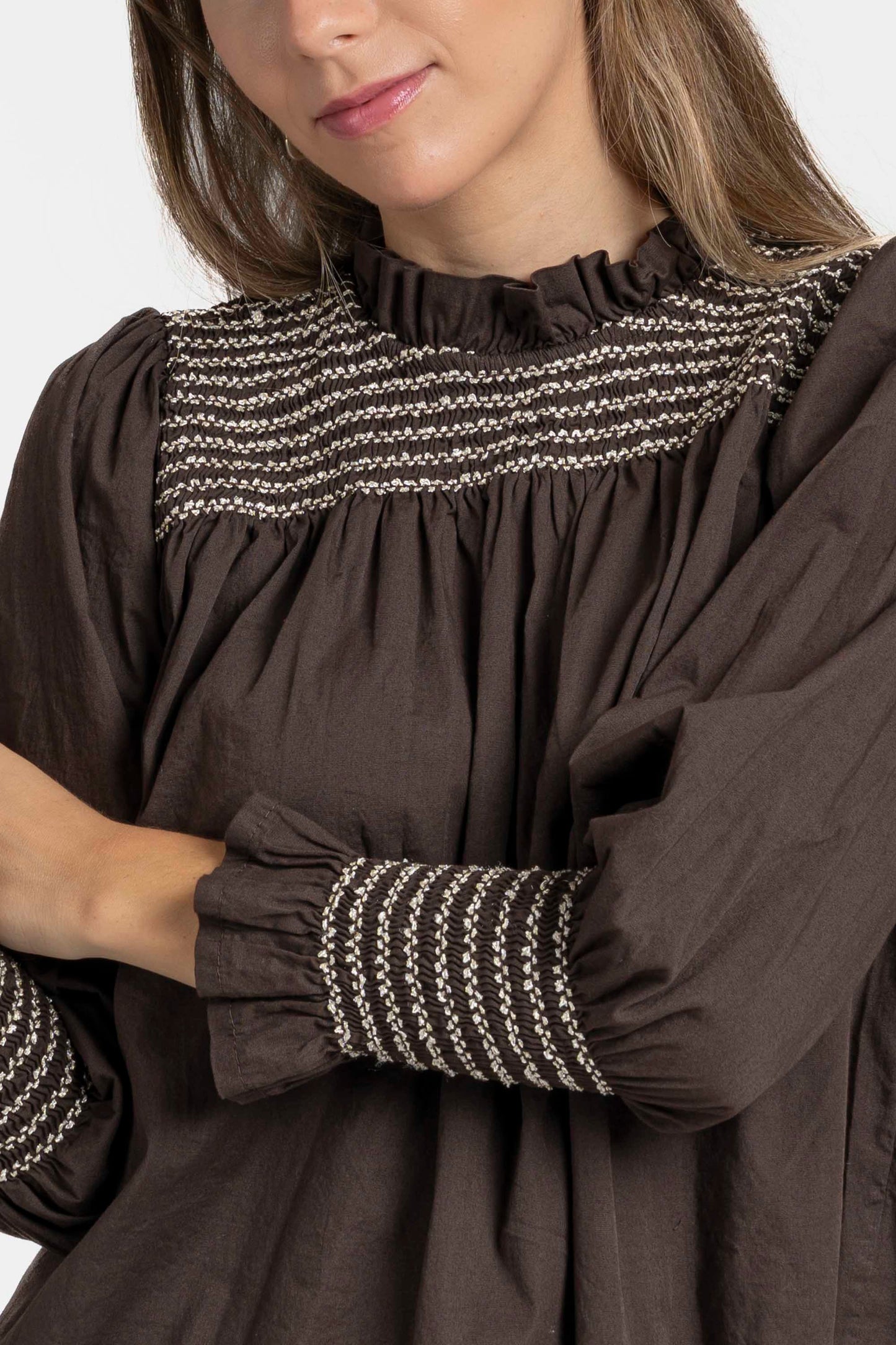 BLUSA ARMONIAS TEEN BORDADOS