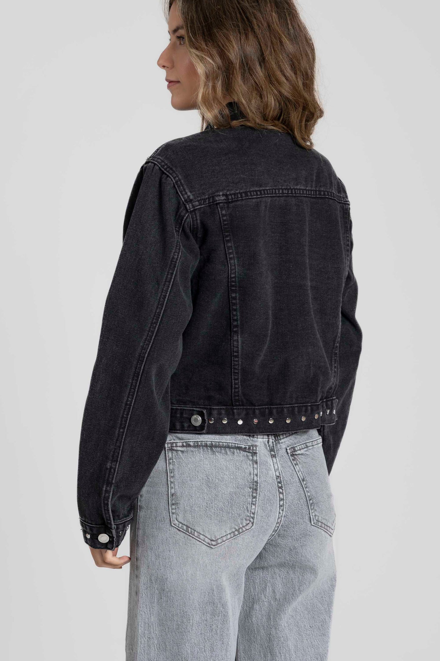 CHAQUETA ARMONIAS TEEN TACHUELAS