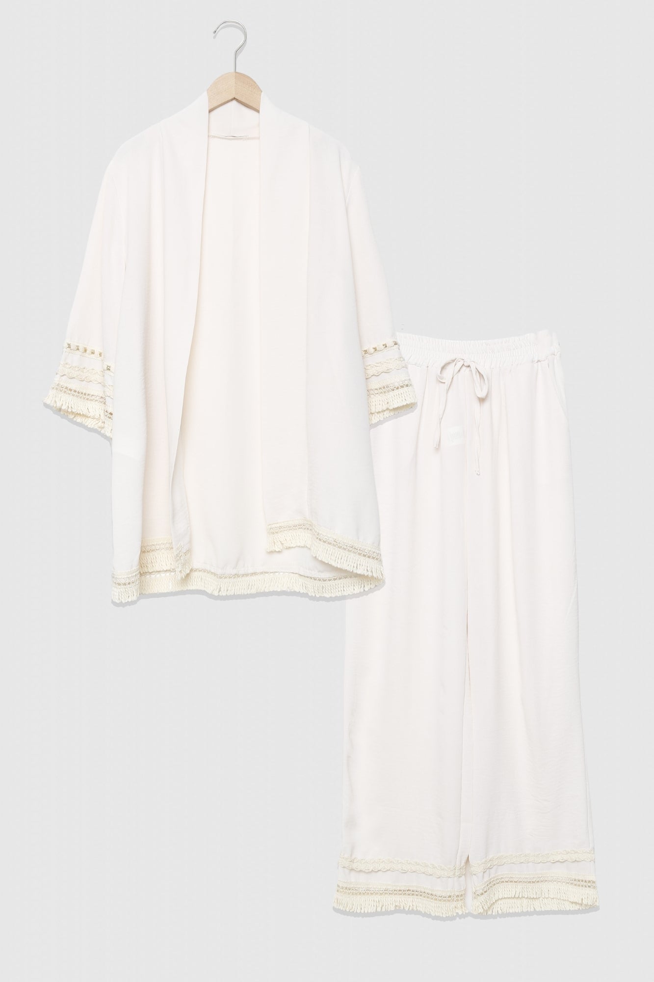 CONJUNTO ARMONIAS PISA