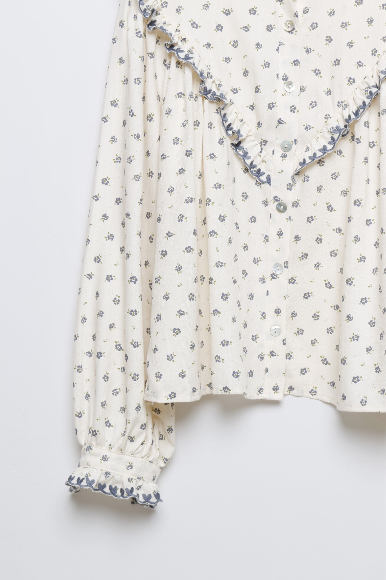 BLUSA ARMONIAS TULIPA