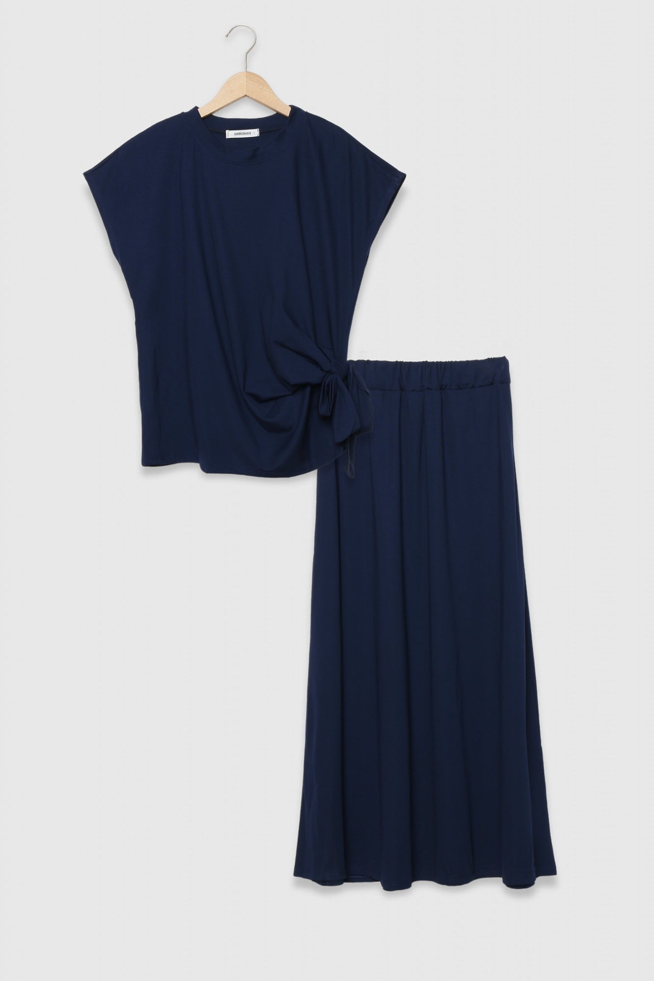 CONJUNTO ARMONIAS LIZ