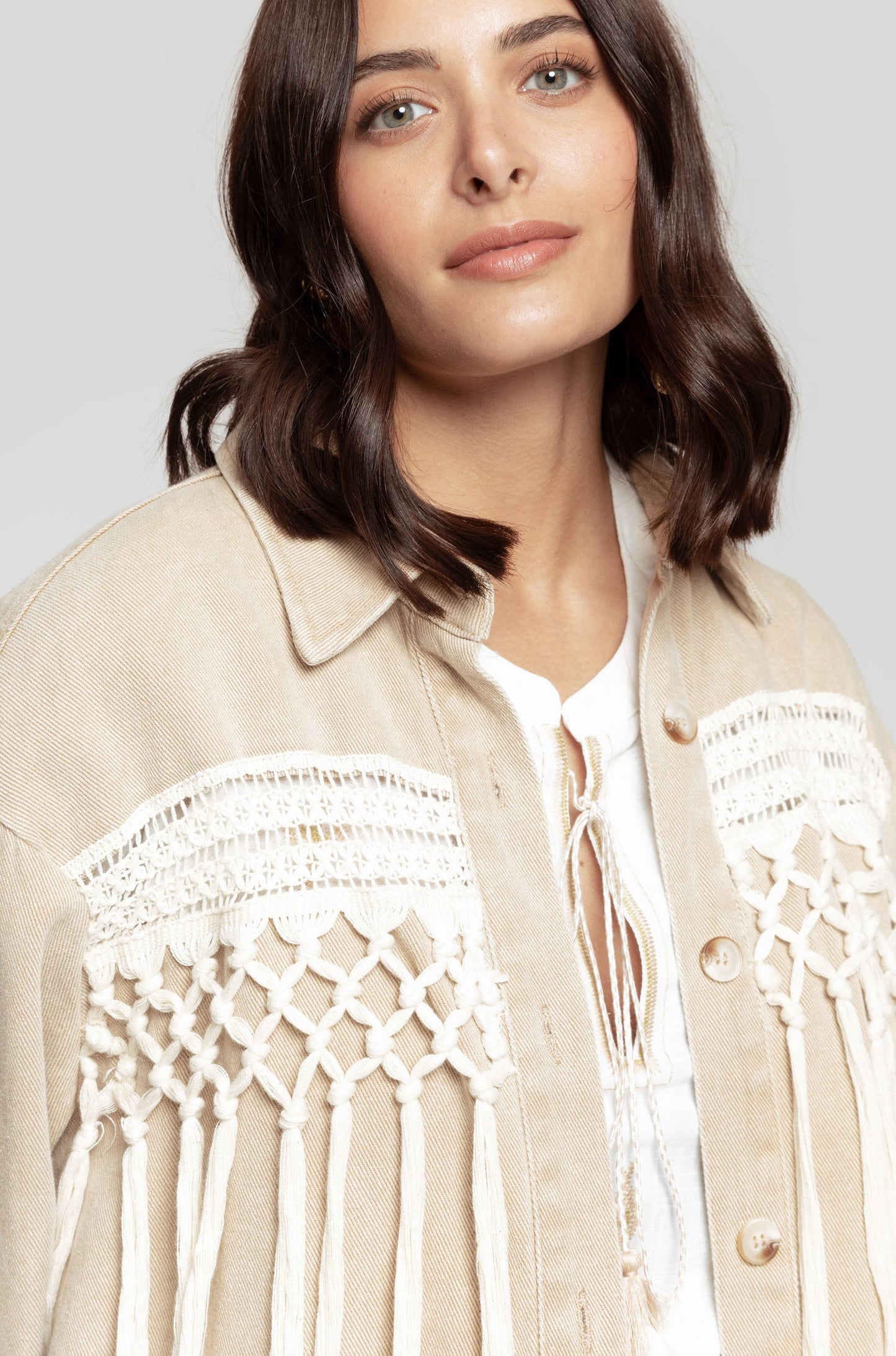 CAZADORA ARMONIAS FLECOS