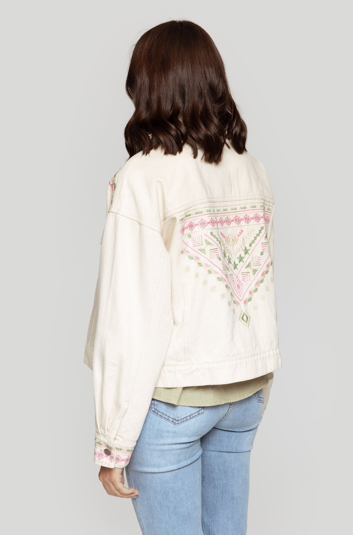 CAZADORA ARMONIAS ESTAMPADA