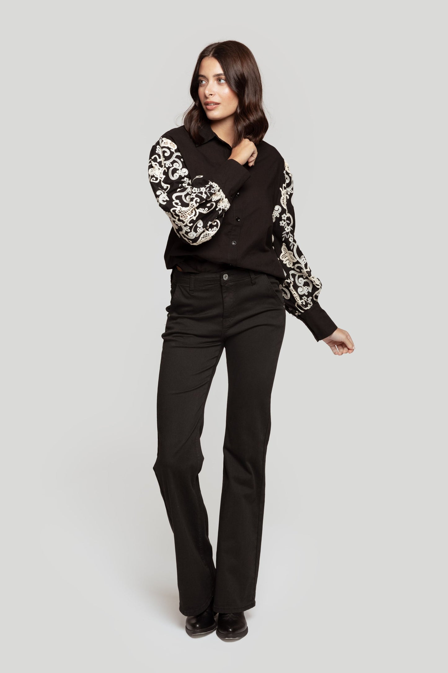 CAMISA ARMONIAS CON CROCHET