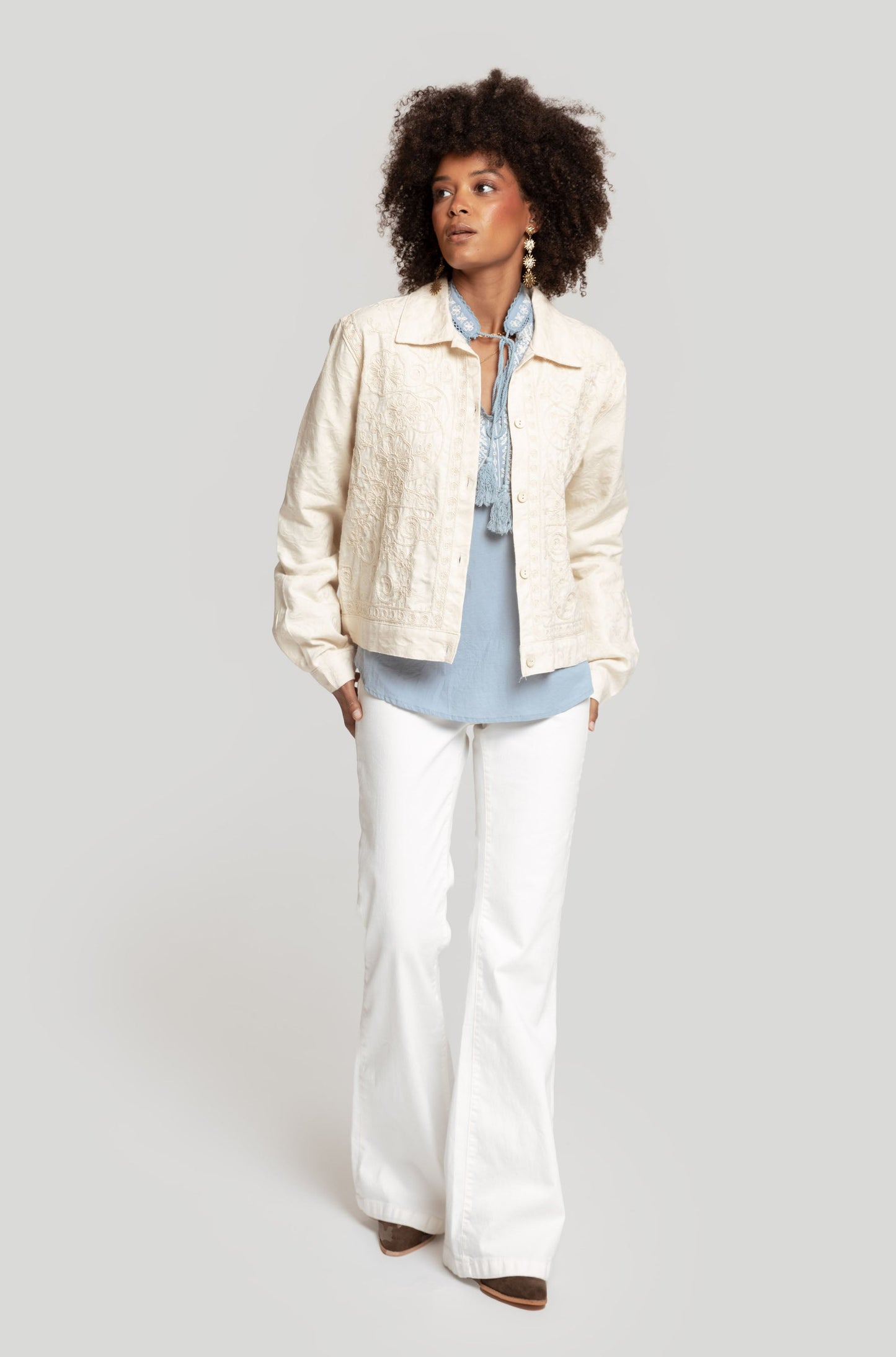 CHAQUETA ARMONIAS BOTONES