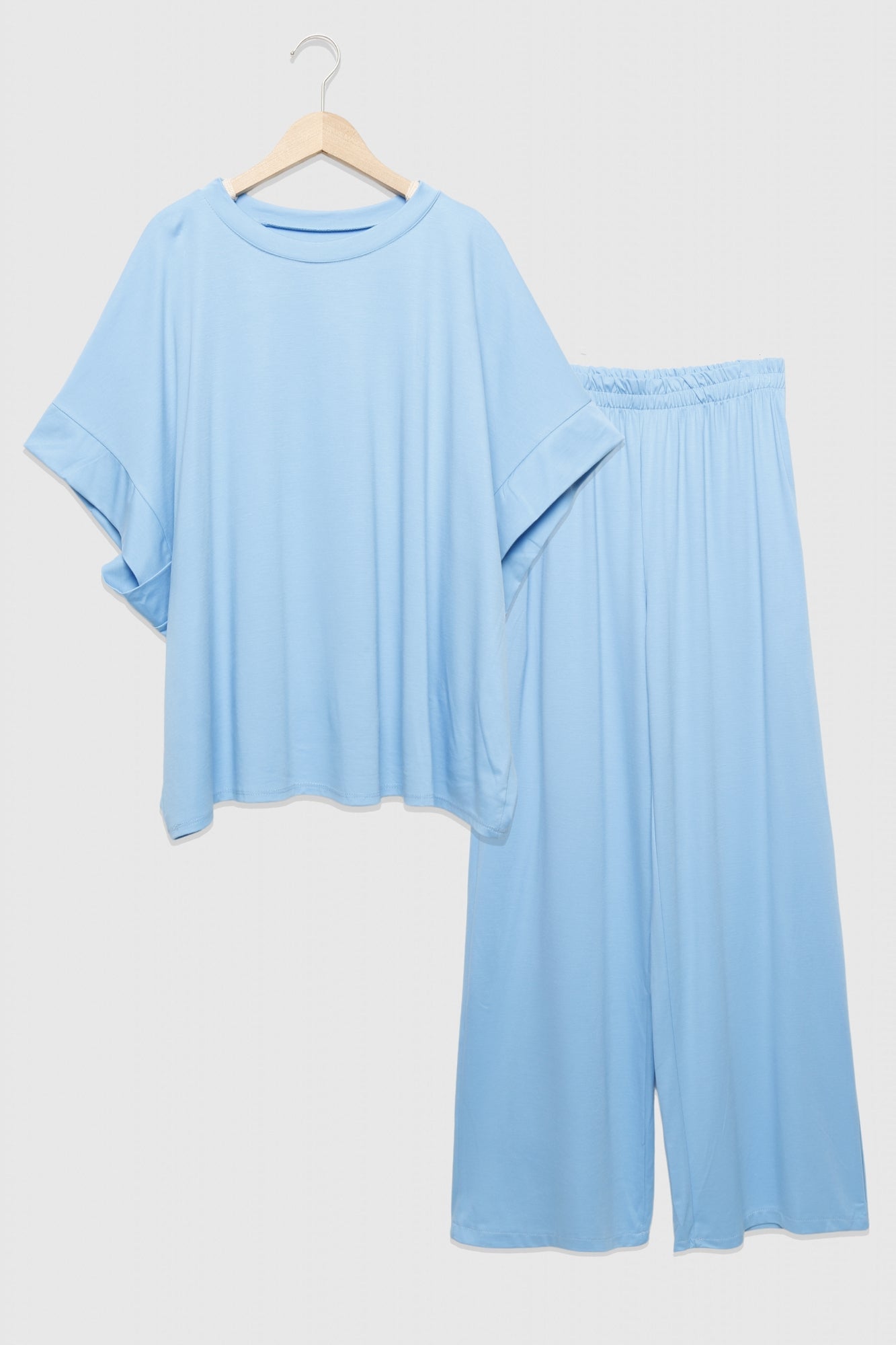 CONJUNTO ARMONIAS CURVE LILI