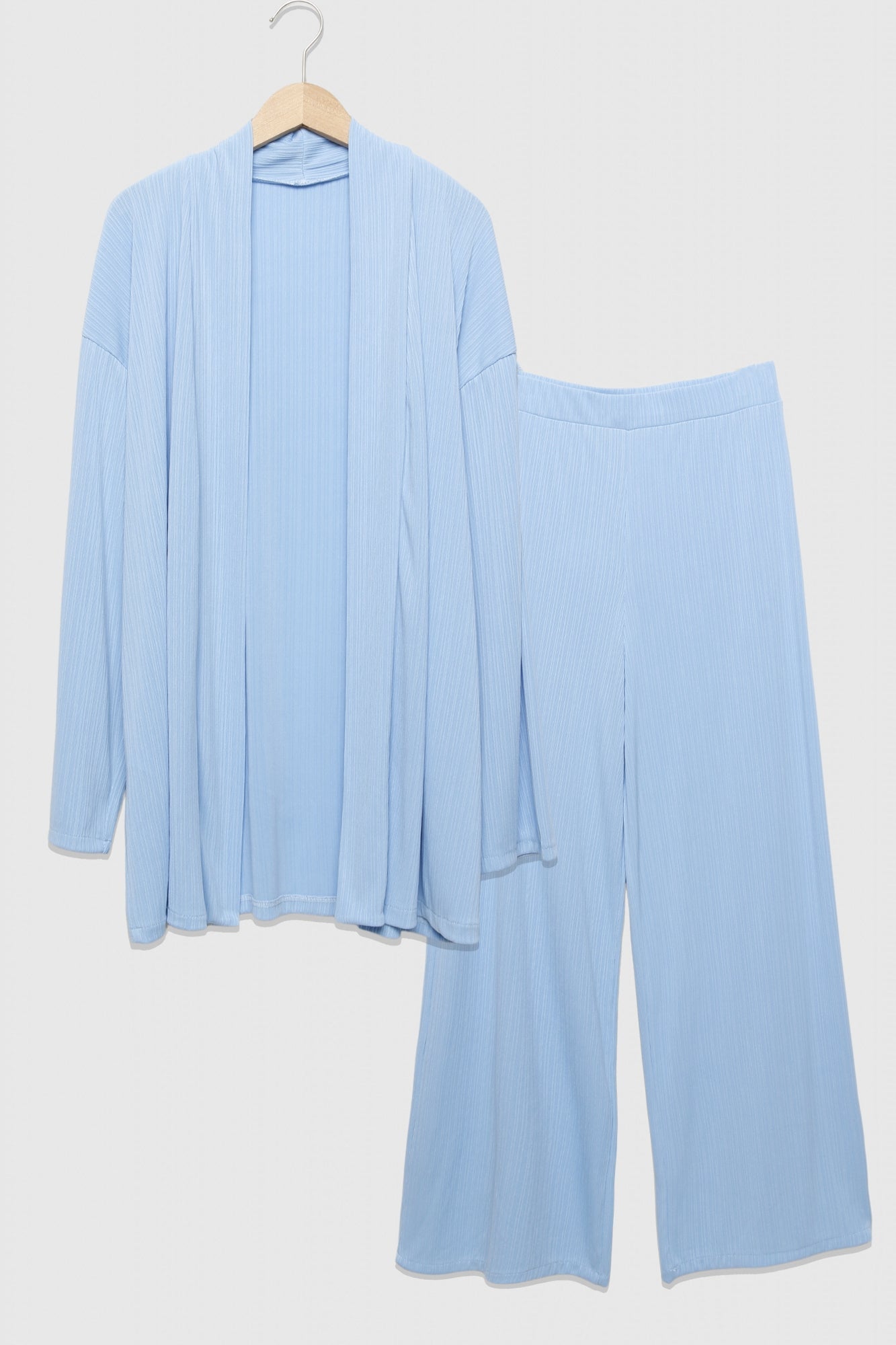 CONJUNTO ARMONIAS CURVE KIMONO VICTORIA