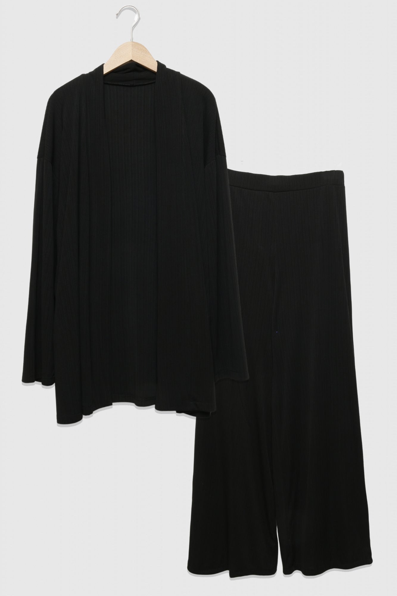 CONJUNTO ARMONIAS CURVE KIMONO VICTORIA