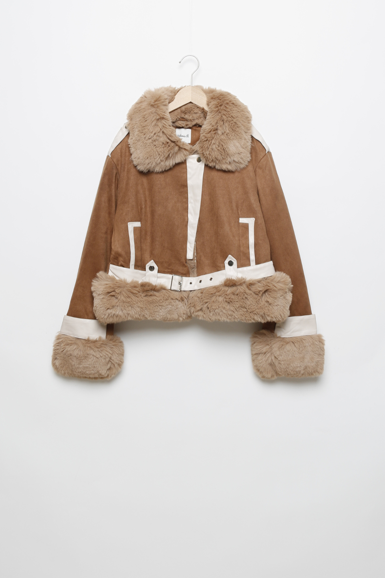 CHAQUETA VICTORIA CAZADORA