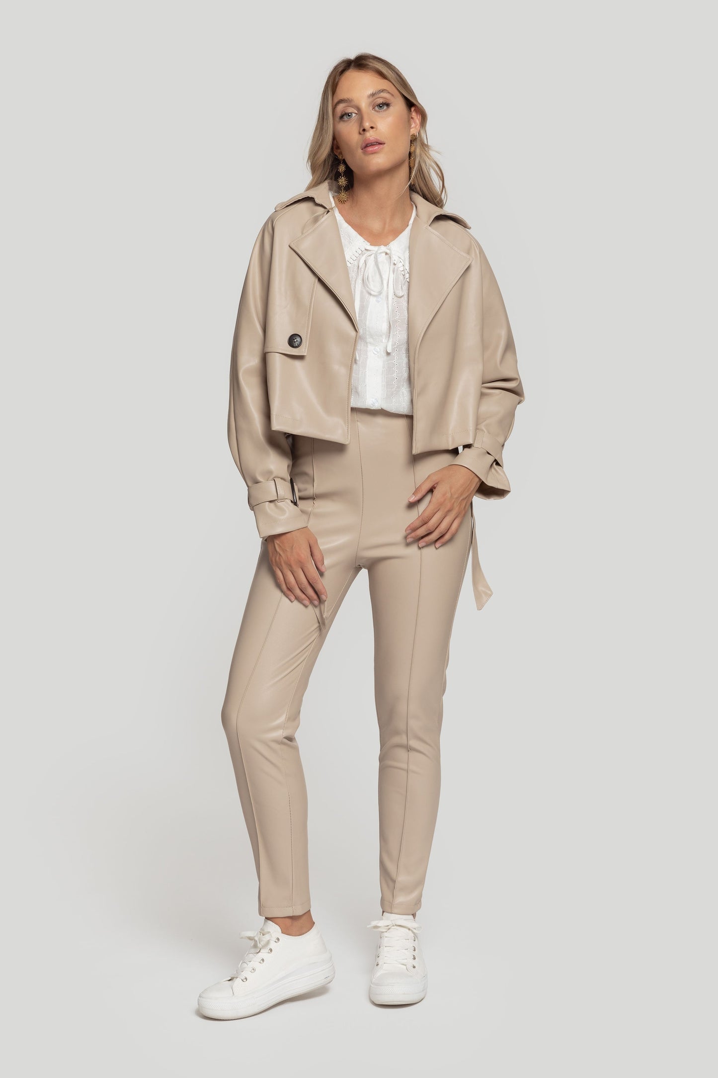 PANTALÓN ARMONIAS EFECTO PIEL