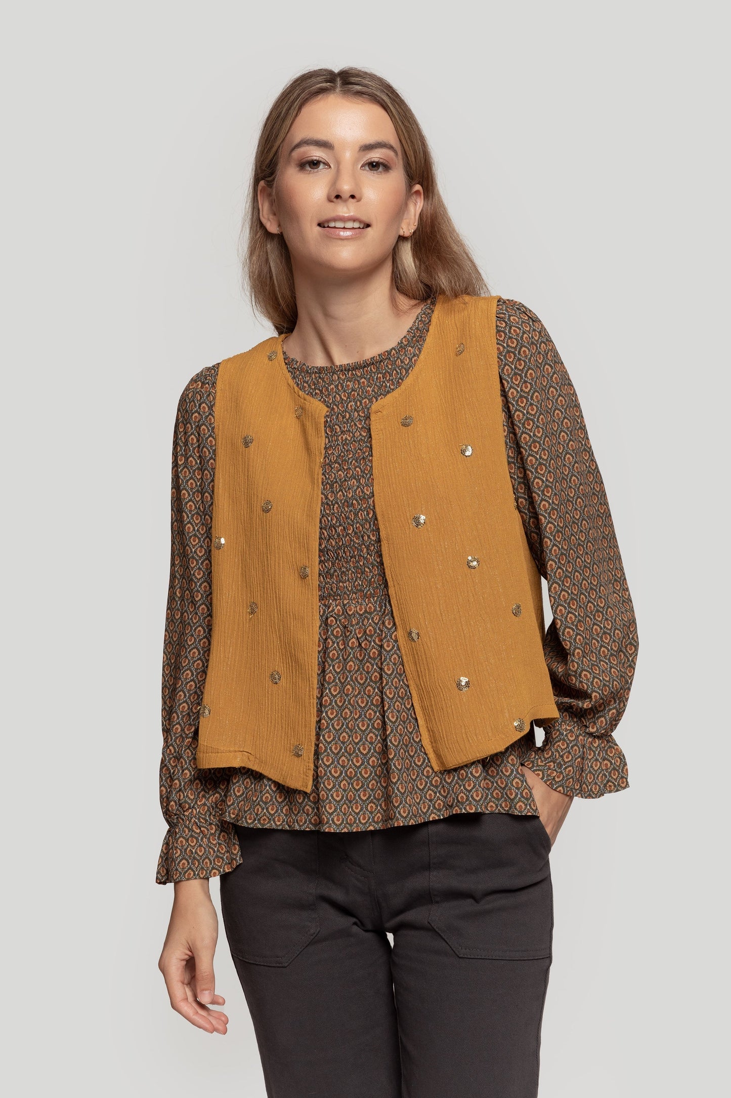 CHALECO MASSIMA GRAZIA BRILLOS