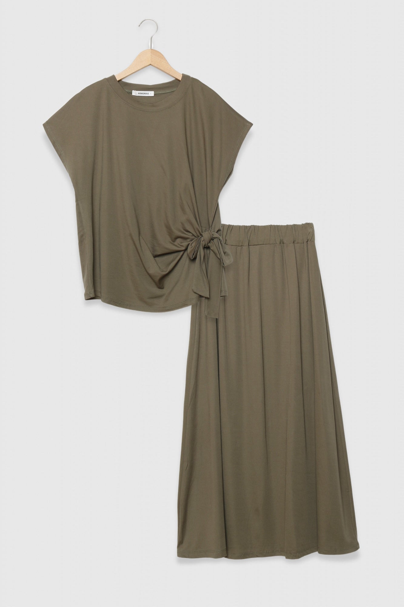 CONJUNTO ARMONIAS LIZ