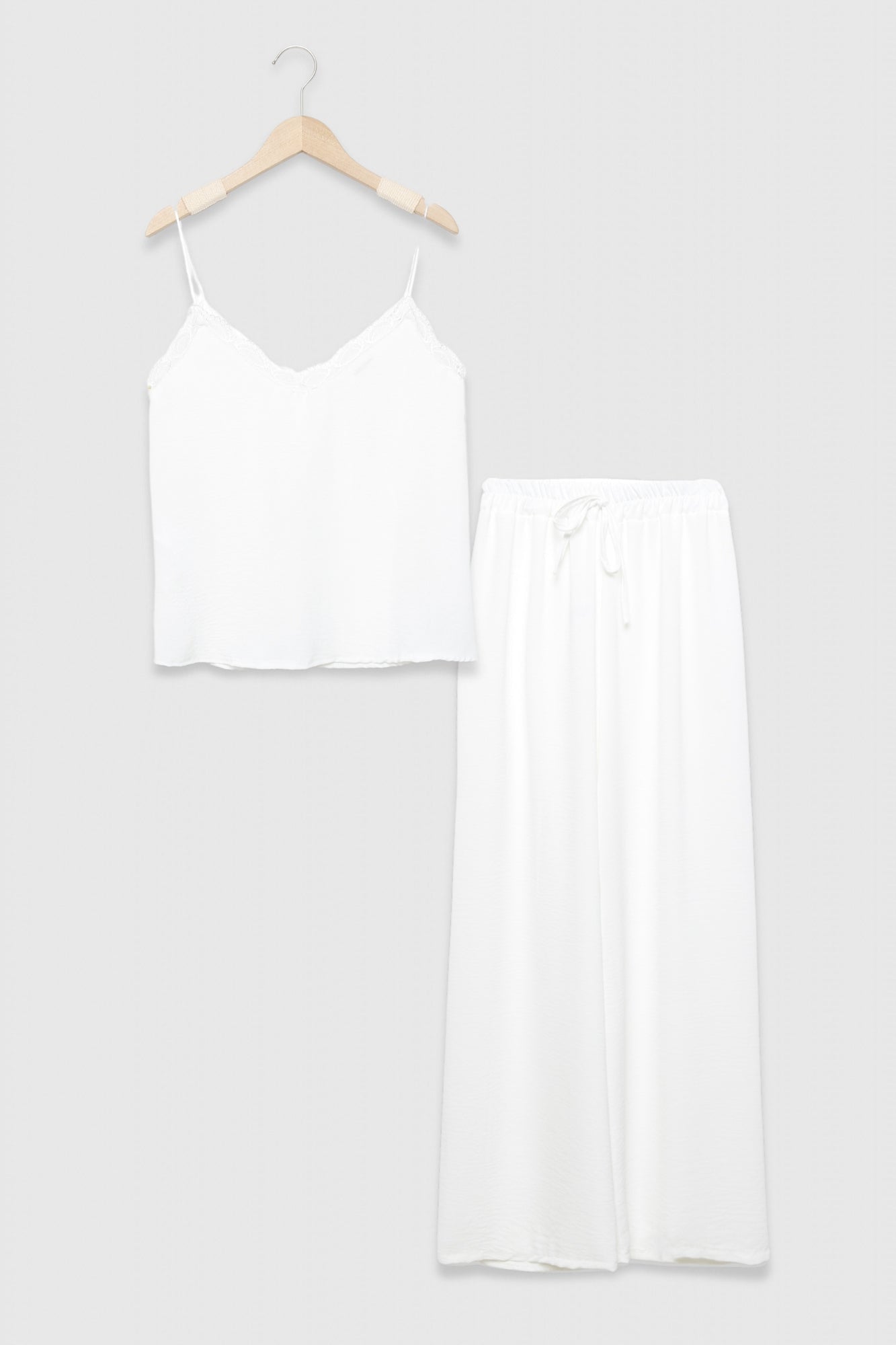 CONJUNTO ARMONIAS COSTA