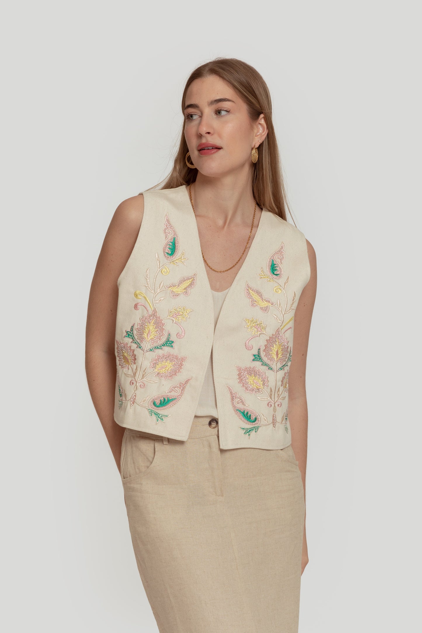 CHALECO ARMONIAS ABALORIOS