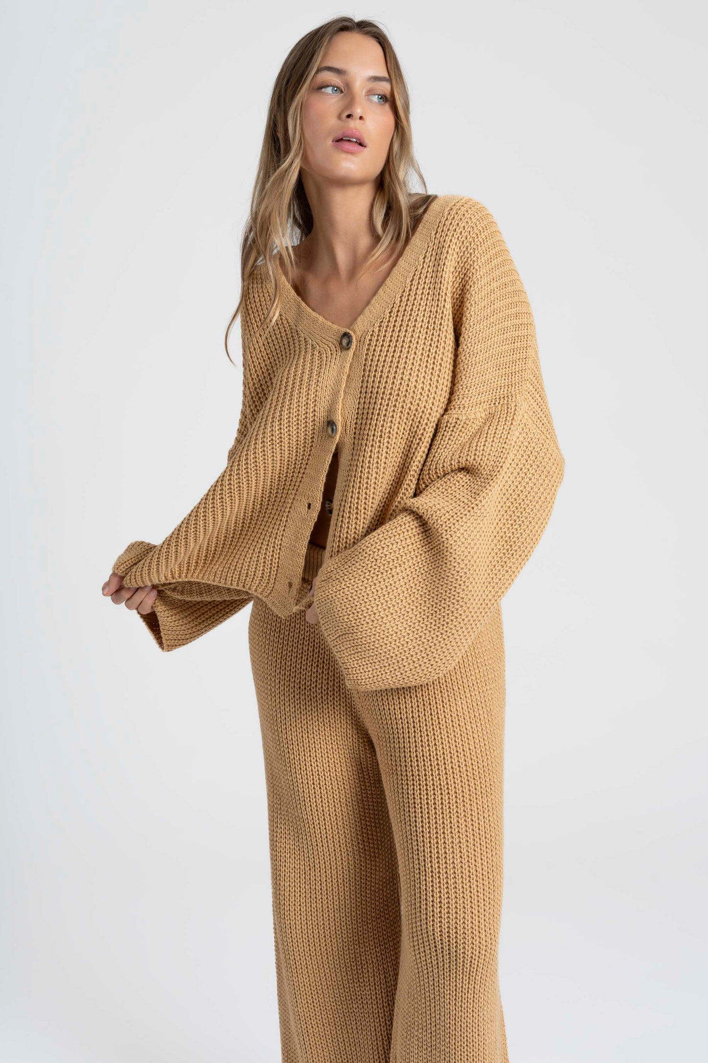 CONJUNTO ARMONIAS RUTE