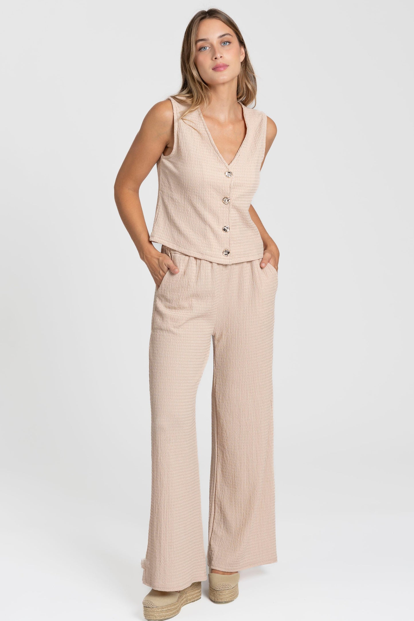 CONJUNTO ARMONIAS ISABELA