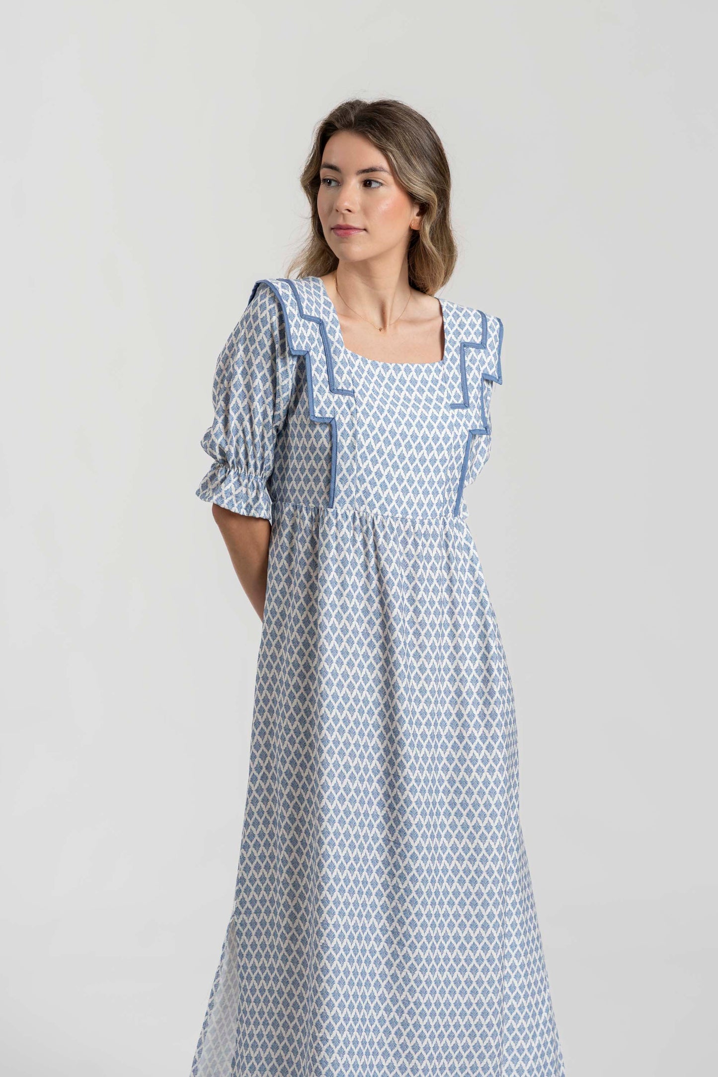 VESTIDO MASSIMA GRAZIA TULIPAN